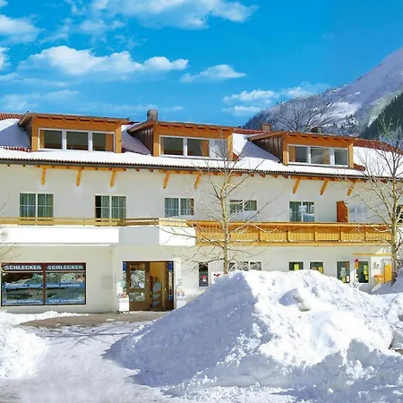 Apartment In Bichlbach At The Lake Buitenkant foto