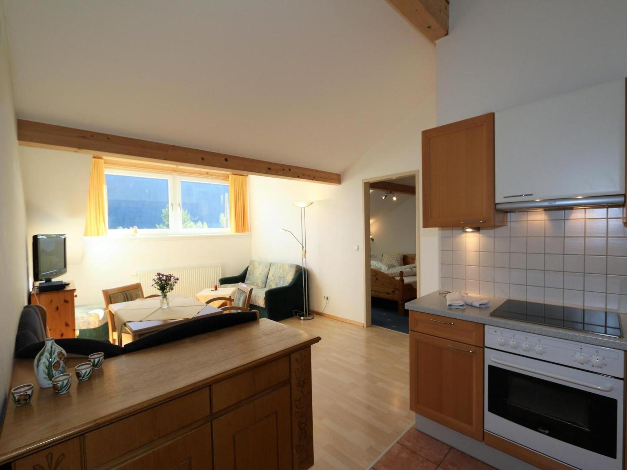 Apartment In At The