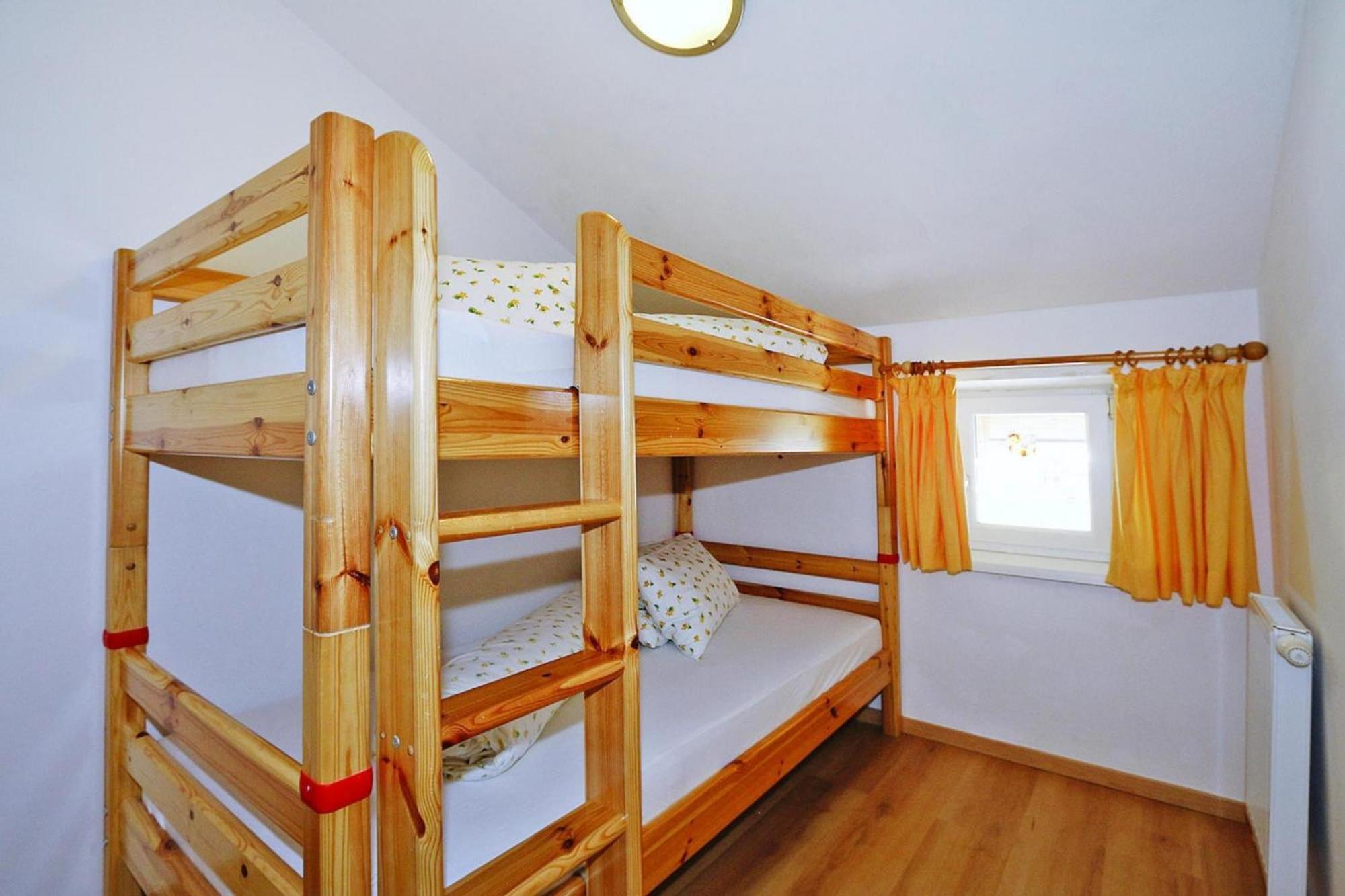 Appartement In At The *