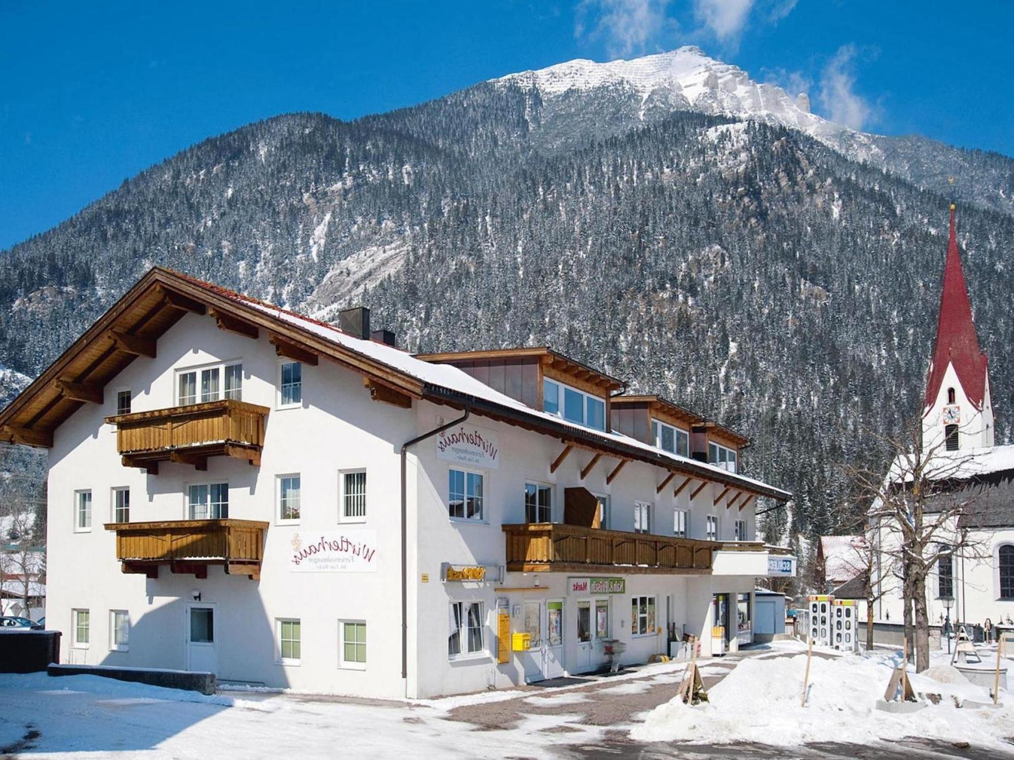 Appartement In At The *